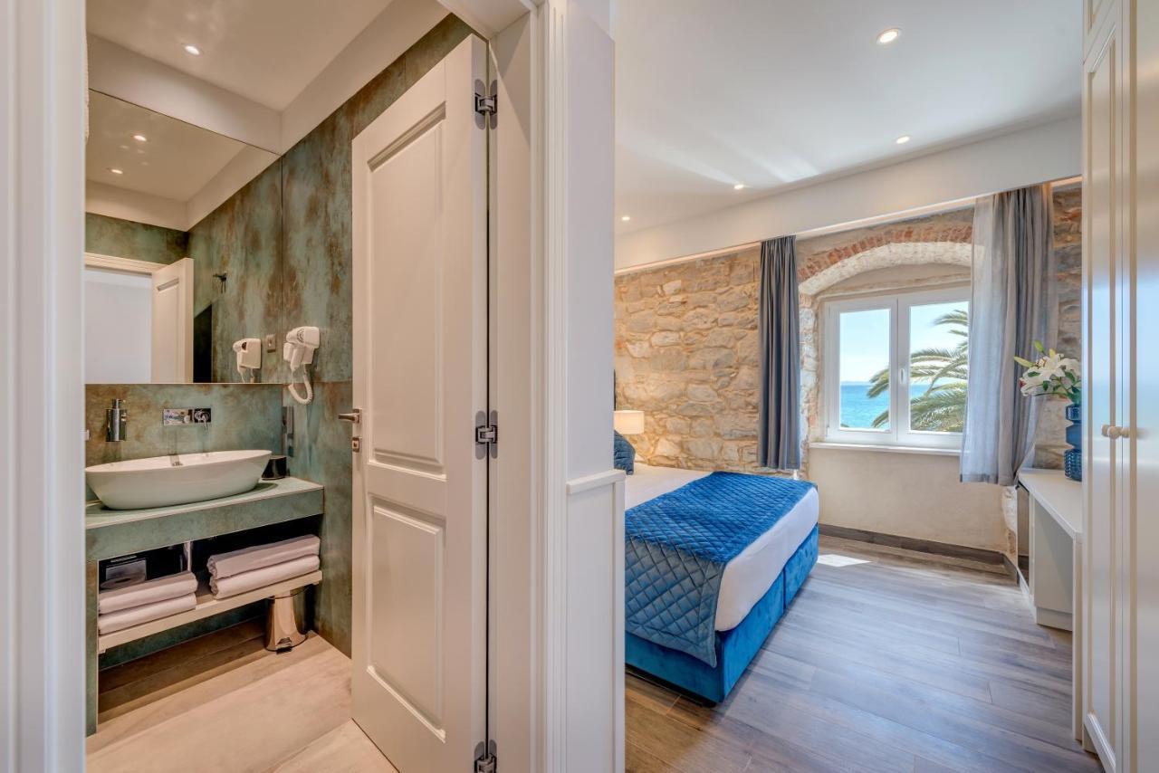 Palms Promenade Luxury Rooms Split Exterior photo
