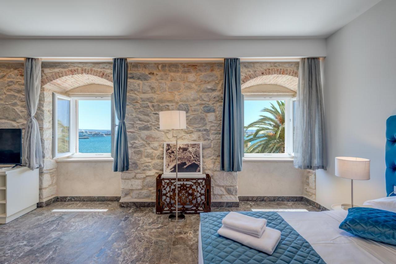 Palms Promenade Luxury Rooms Split Exterior photo